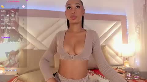 Snapshot of _shayra_ chatting on July 2026 06:20:01 PM Shayra online show from July 2026 06:20:01 PM