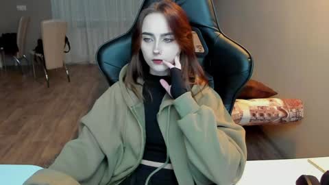 _silverdream online show from February 2025 08:28:01 PM