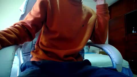 _skyleer_ online show from September 2025 06:53:01 PM