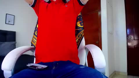 _skyleer_ online show from September 2025 08:09:01 PM