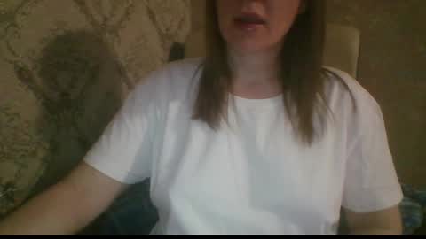 Snapshot of _sladkiegubki_ chatting on February 2026 10:19:01 PM _sladkiegubki_ online show from February 2026 10:19:01 PM