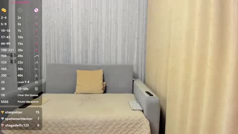 _smetanka_ online show from March 2025 08:34:01 PM