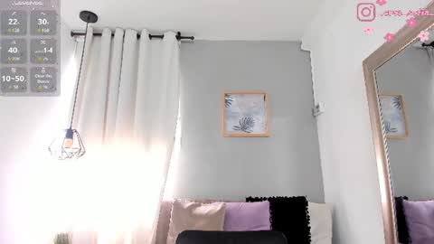 Snapshot of _sofia_cruz chatting on June 2026 06:21:01 PM 640 200 online show from June 2026 06:21:01 PM