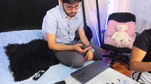 Coco and J online show from March 2026 04:13:01 PM