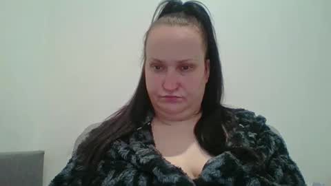 Melisa online show from October 2025 04:30:02 PM