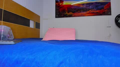 susy online show from February 2025 11:56:01 AM