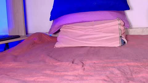 susy online show from September 2025 11:55:02 AM