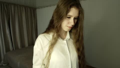 Stella Grace online show from April 2026 08:23:01 AM