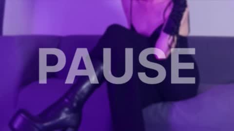 Ann online show from November 2025 12:49:02 PM