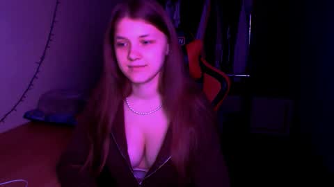 Mari online show from January 2026 02:54:02 PM