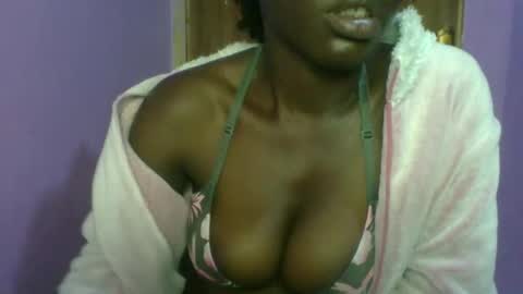 Snapshot of _sweet_gabriella chatting on May 2026 02:40:02 AM Gabriella online show from May 2026 02:40:02 AM