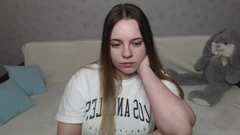 Lana online show from March 2025 01:14:02 PM