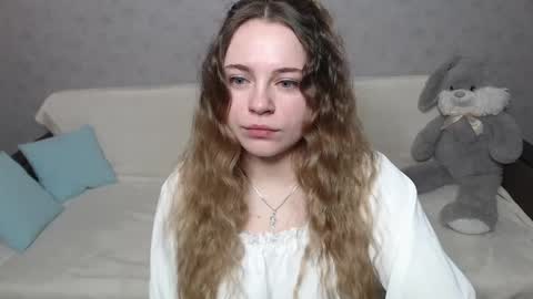 Lana online show from March 2025 08:00:01 AM