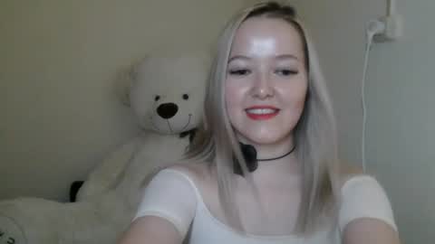 _sweet_smile_ online show from July 2026 08:01:02 PM