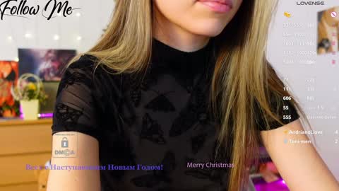 Snapshot of _sweetcams_ chatting on December 2024 09:28:02 AM Dasha  online show from December 2024 09:28:02 AM