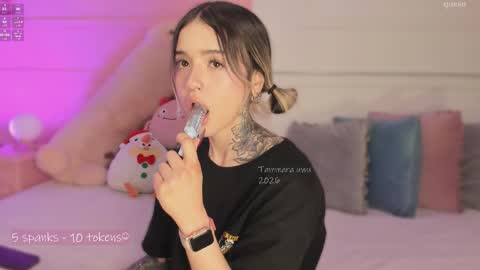 _tammarra_ online show from February 2026 06:19:01 PM