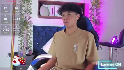 Snapshot of _taylor_black chatting on January 2026 07:39:01 PM Taylor online show from January 2026 07:39:01 PM