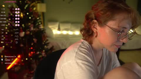 Evi online show from December 2024 10:37:01 PM