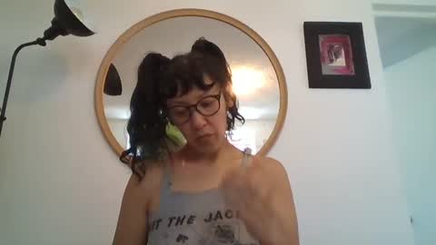 _tutti_frutti_ online show from May 2026 07:11:01 PM