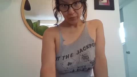 Snapshot of _tutti_frutti_ chatting on June 2026 08:55:01 PM _tutti_frutti_ online show from June 2026 08:55:01 PM