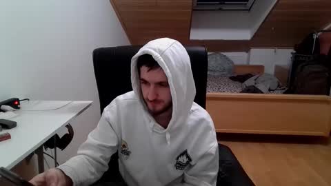 Vlad online show from November 2025 01:15:01 AM