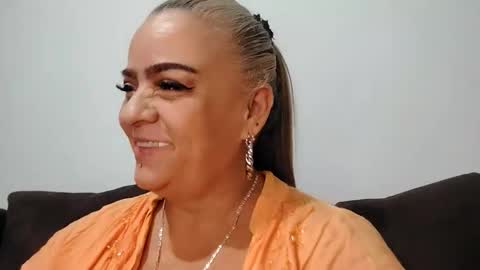 Valerie online show from November 2025 10:04:02 AM