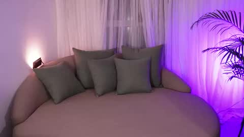 Snapshot of _victoria_florez chatting on September 2025 01:21:02 AM VICTORIA online show from September 2025 01:21:02 AM