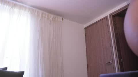 Snapshot of _victoria_florez chatting on June 2026 08:37:02 PM VICTORIA online show from June 2026 08:37:02 PM