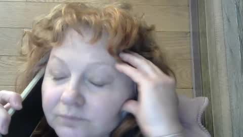 Snapshot of _viki__ chatting on April 2026 09:05:01 AM _viki__ online show from April 2026 09:05:01 AM