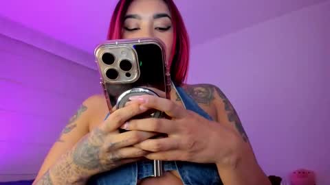 INSTAGRAM pinzon viviana online show from October 2025 11:04:01 PM