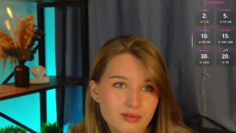 Snapshot of _watchmesmile_ chatting on May 2026 05:03:02 AM _watchmesmile_ online show from May 2026 05:03:02 AM