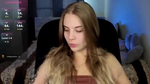 Snapshot of _wednesday_addams_ chatting on September 2025 08:28:02 AM Vera online show from September 2025 08:28:02 AM