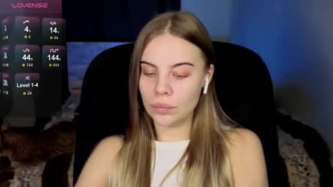 Snapshot of _wednesday_addams_ chatting on October 2025 09:10:01 AM Vera online show from October 2025 09:10:01 AM