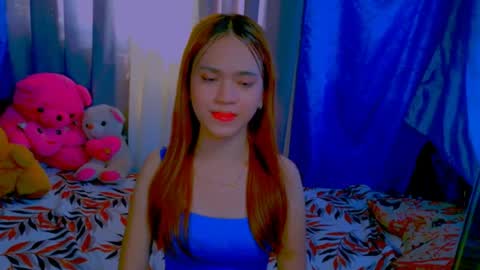 _xxlilly online show from May 2026 05:05:02 AM