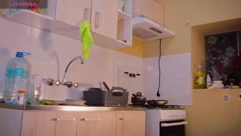 Macca and Ana online show from December 2024 05:26:01 AM