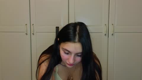 Snapshot of _your_love chatting on November 2025 10:55:02 PM Niki online show from November 2025 10:55:02 PM