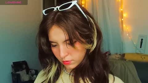 _yourcherrybomb online show from February 2025 06:49:02 AM