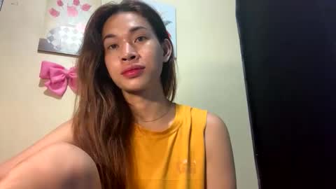 Snapshot of _yoursexwife_ chatting on April 2026 05:43:01 PM sheng online show from April 2026 05:43:01 PM