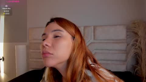 Snapshot of _zoe_3 chatting on July 2026 12:45:01 PM Zoe online show from July 2026 12:45:01 PM