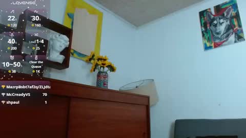 Zoe  online show from February 2025 10:30:01 AM