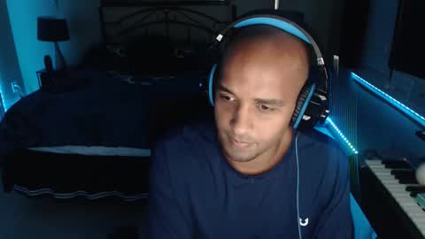 a4orce online show from November 2025 01:30:02 AM