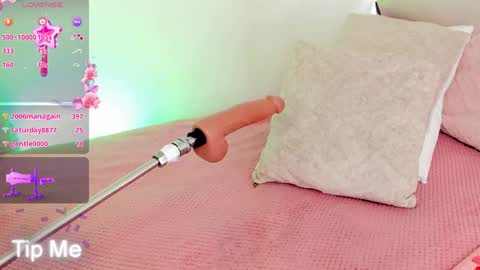 Alexandra  online show from January 2025 01:05:01 PM