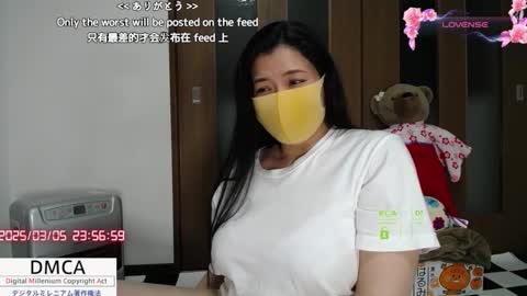 Snapshot of a_k_a_fujiko chatting on March 2025 02:56:02 PM Fujiko online show from March 2025 02:56:02 PM