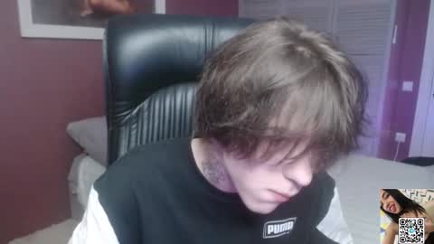 Kris Michael online show from December 2025 02:34:02 PM