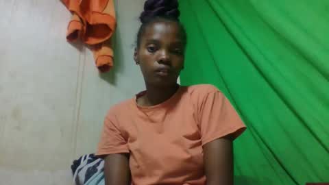 Snapshot of aadienne chatting on May 2026 10:04:02 PM aadienne online show from May 2026 10:04:02 PM