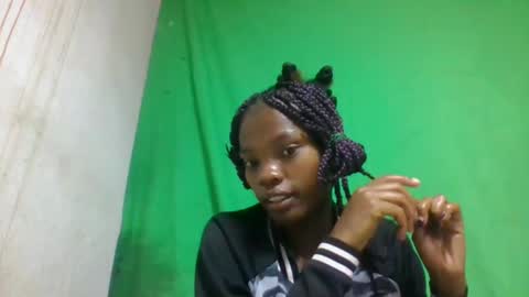 Snapshot of aadienne chatting on May 2026 09:56:02 PM aadienne online show from May 2026 09:56:02 PM