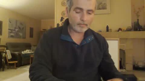 Aalex1717 online show from February 2025 08:33:02 PM