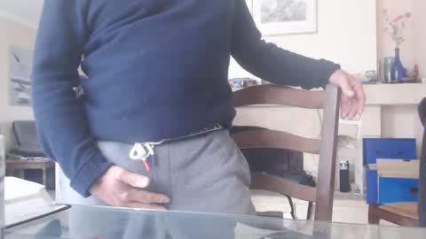 Aalex1717 online show from October 2025 08:12:01 AM