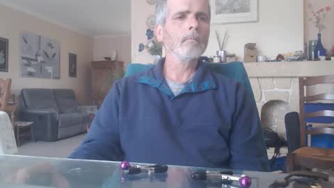 Snapshot of aalex1717 chatting on May 2026 03:51:02 PM Aalex1717 online show from May 2026 03:51:02 PM