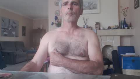 Snapshot of aalex1717 chatting on June 2026 04:56:02 PM Aalex1717 online show from June 2026 04:56:02 PM